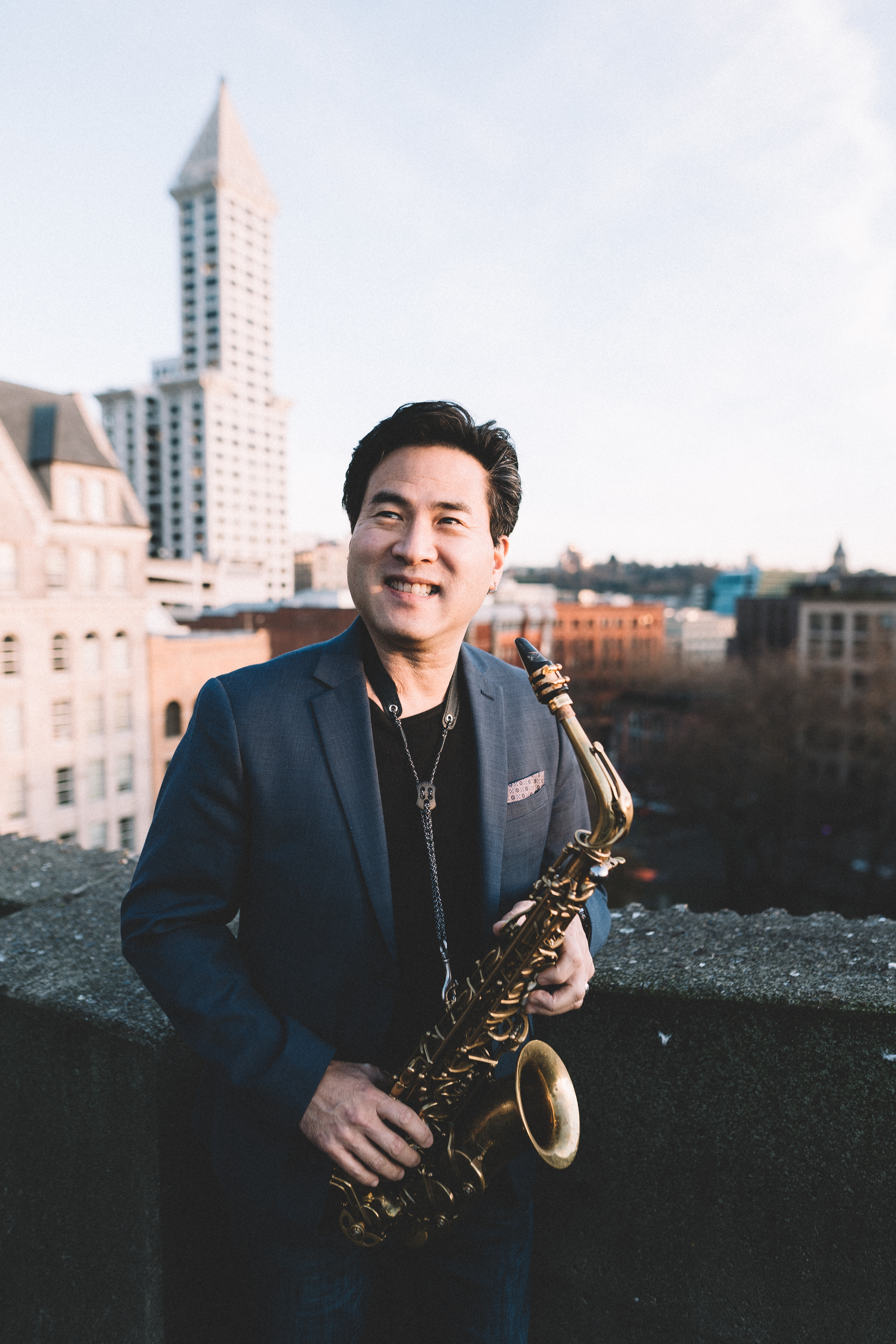 Smooth jazz saxophonist Jeff Kashiwa teams up with St. Pete guitar